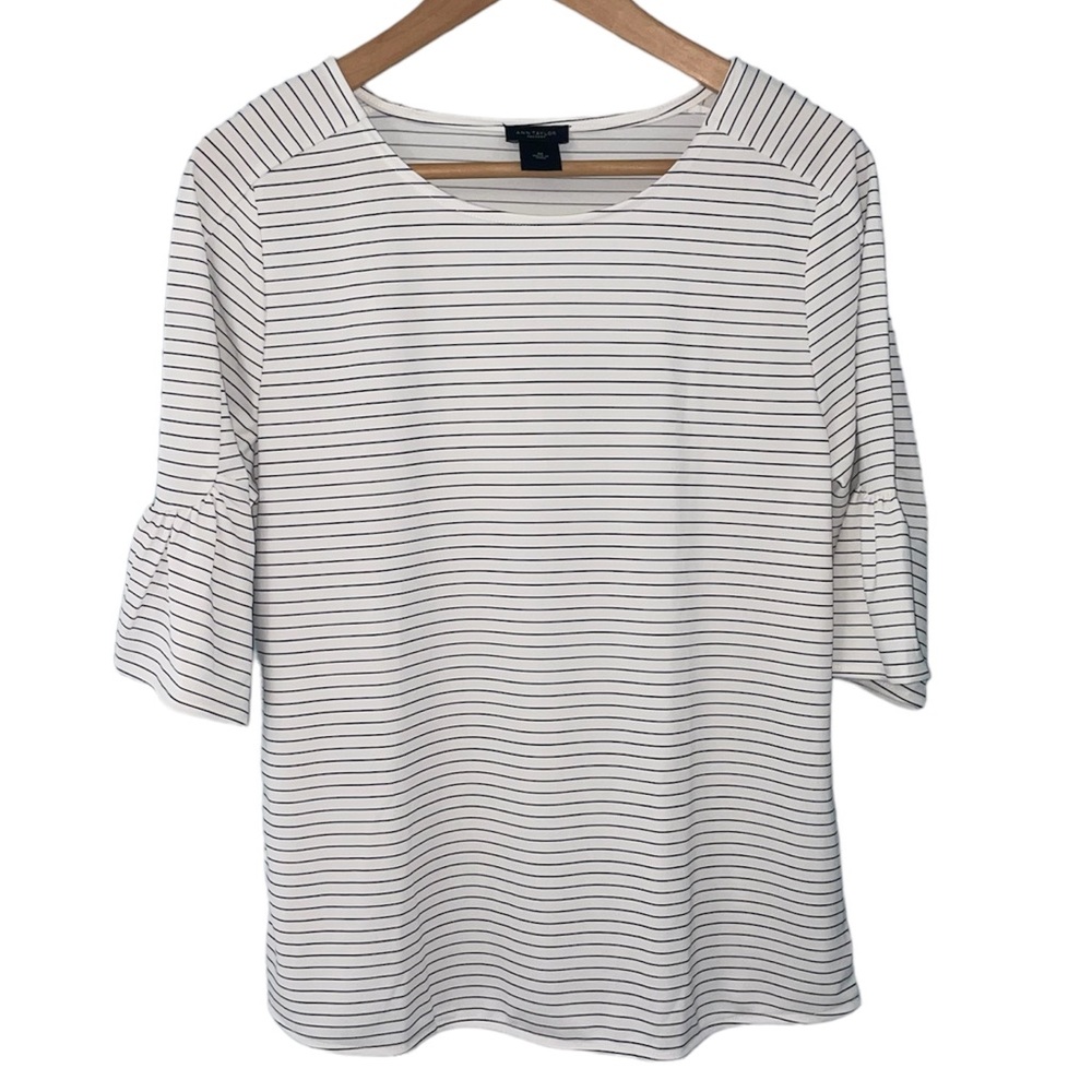 Ann Taylor Factory Top Size Medium